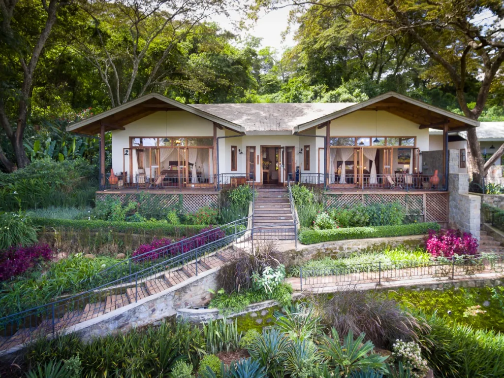 luxury lodge in karatu