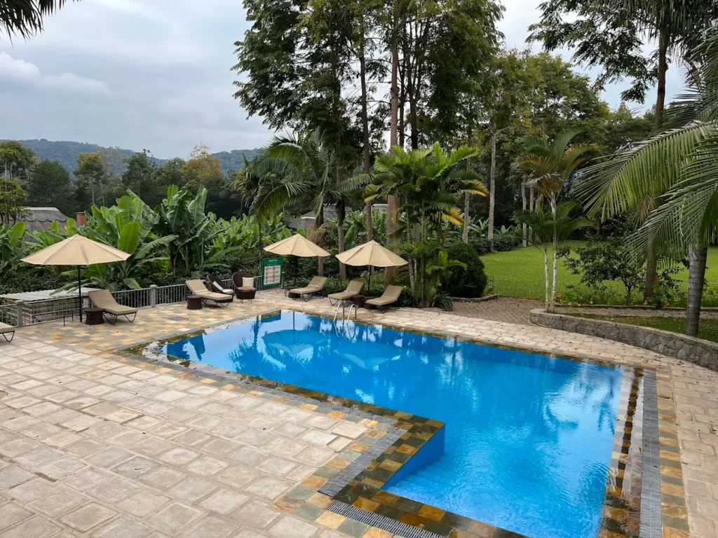 luxury lodge in karatu